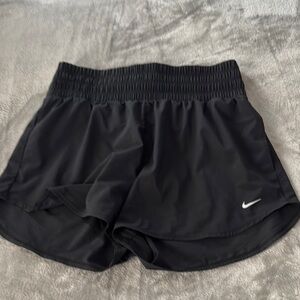 Nike Black Athletic Shorts Lightweight Breathable